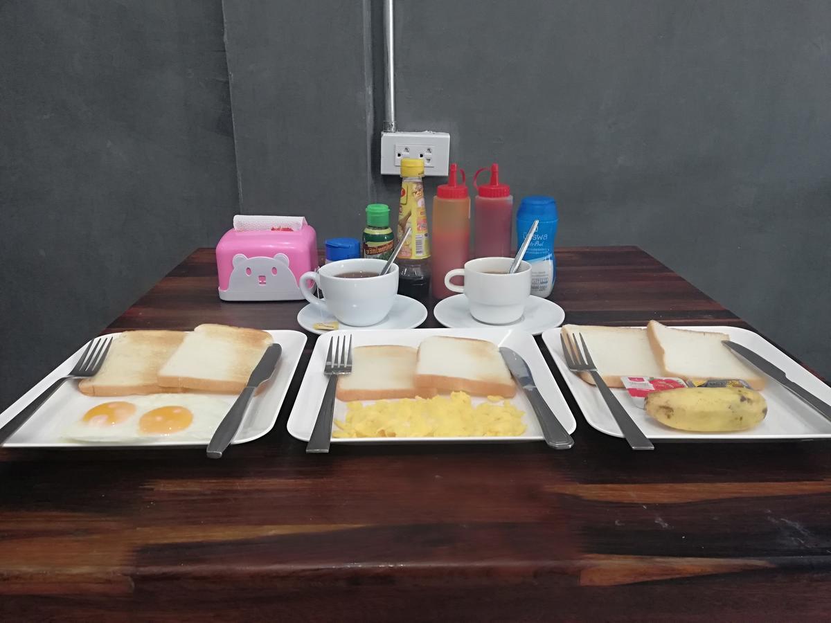 Funky Monkey Hostel Viêng Chăn Ngoại thất bức ảnh