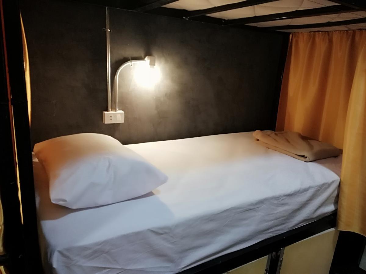 Funky Monkey Hostel Viêng Chăn Ngoại thất bức ảnh