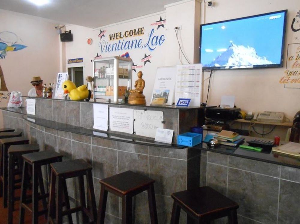 Funky Monkey Hostel Viêng Chăn Ngoại thất bức ảnh